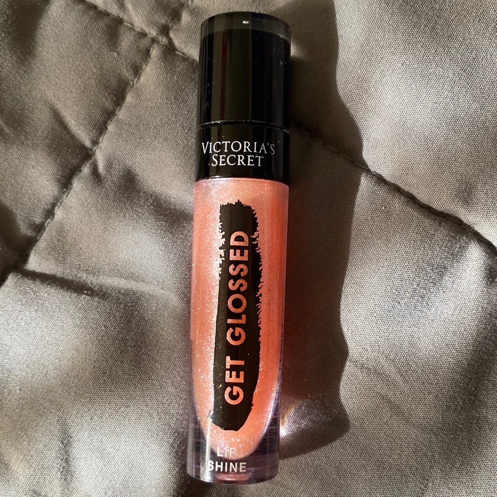 Victoria’s Secret Get Glossed Lip Shine